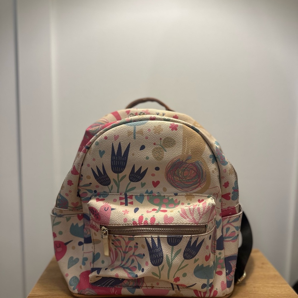 Floral Cream Backpack